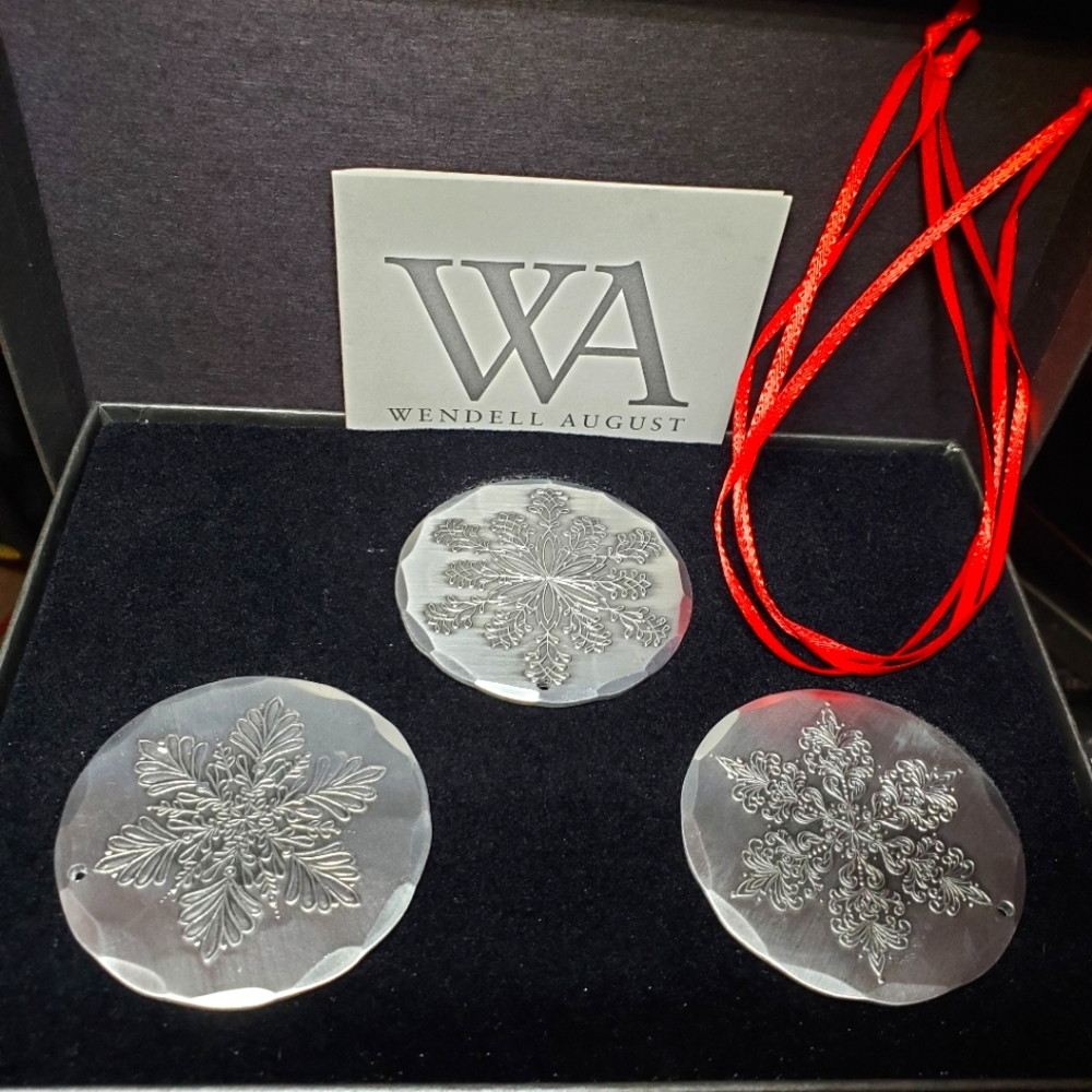 Wendell August Snowflake Ornaments Set